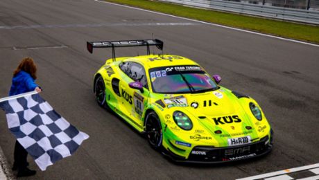 Porsche-Kundenteam Manthey EMA wird bei stark verkürztem Rennen Zweiter